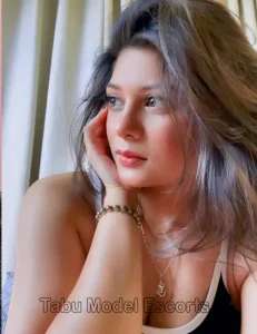Agra Escort